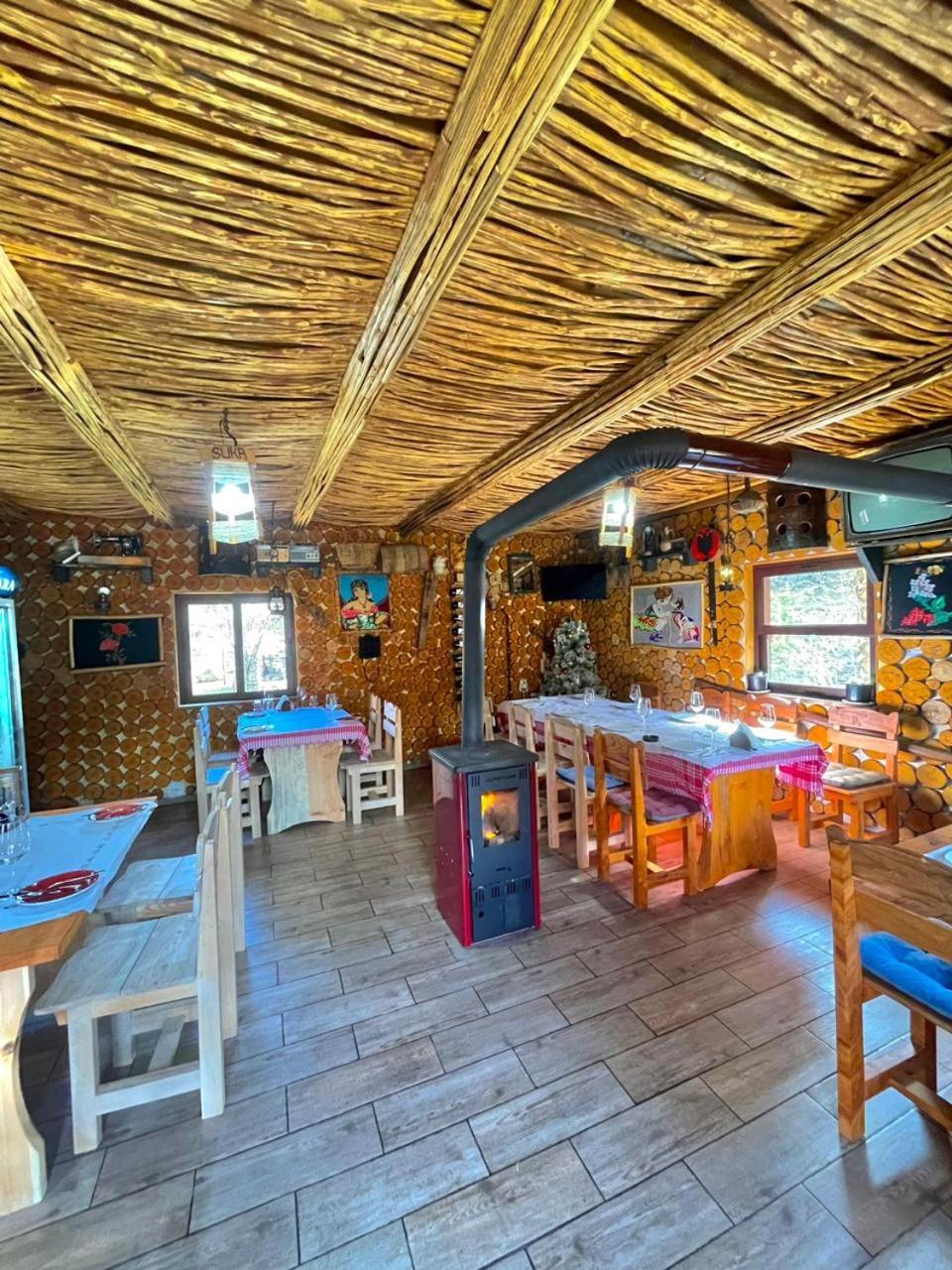 Vilat Suka Mkushit Shkodër Exterior foto